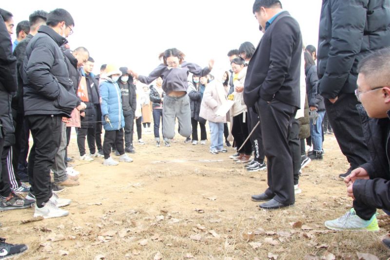 冬日里的一把火 ——“龍港杯”職工趣味運(yùn)動會圓滿結(jié)束！